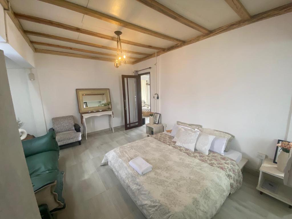 Medom'S Bnb Kohima Exteriör bild